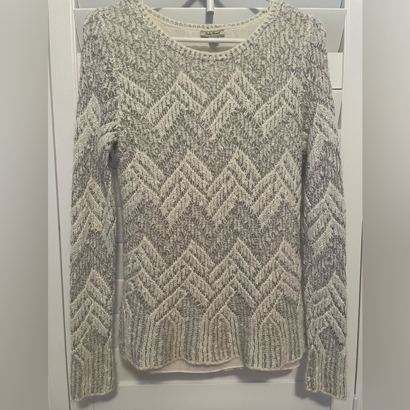 Lucky Brand Cream and Silver Knit Sweater - Picture 1 of 9